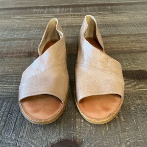 1.STATE Amble D'Orsay block heel sandals in tan leather.